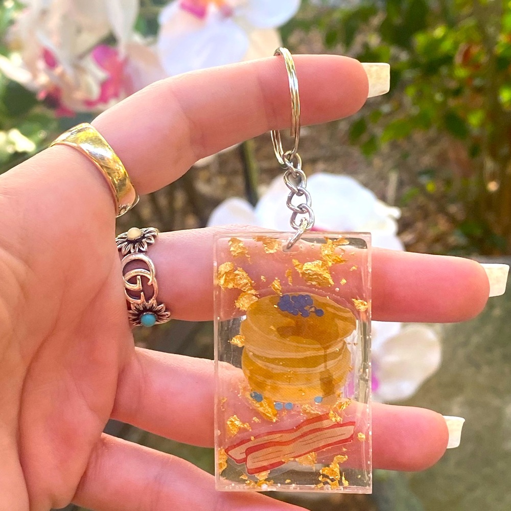 Blueberry Pancakes & Bacon Breakfast Keychain Resin Art 🥞🫐 🥓 - Picture 8 of 13